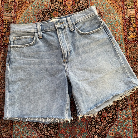 Favorite Daughter The Tommy Shorts - Picture 7 of 10